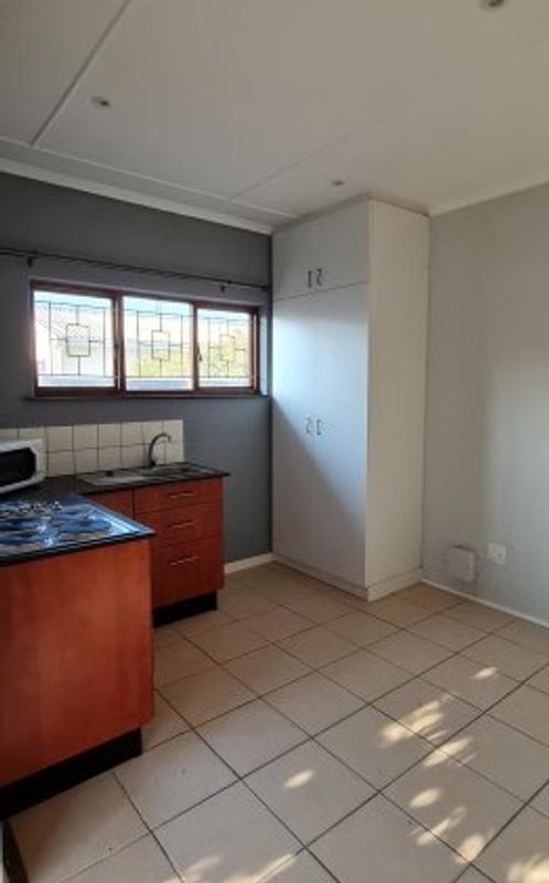 To Let 1 Bedroom Property for Rent in Strand Western Cape